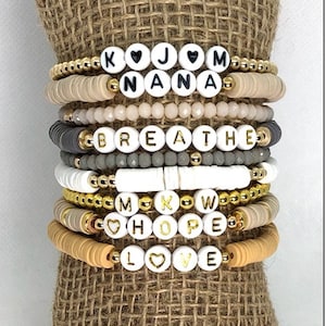 Pulseras de cuentas Heishi de palabras personalizadas / Pulsera de nombre personalizado / Pulseras personalizadas / Pulsera de cuentas de letras / Pulseras apilables