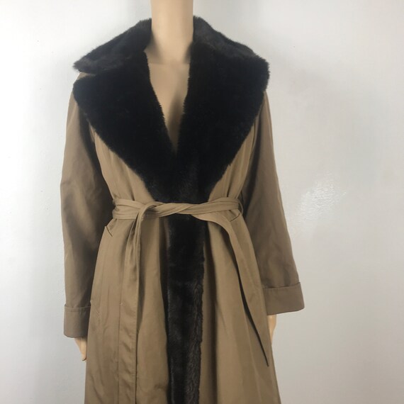 70s Coat - KHAKI - Regina Porter - Lifestyle /