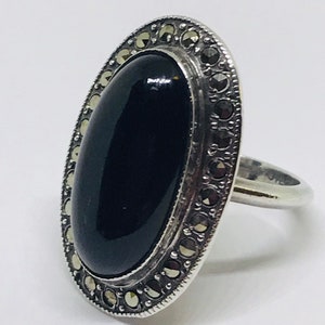 Gorgeous Onyx and Marcasite Art Deco Statement Ring ser in Sterling silver