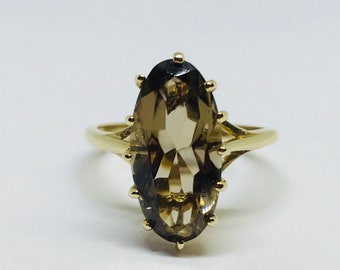 Brilliant Retro Smokey Topaz 10kt Gold Ring