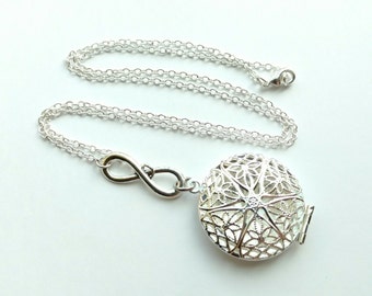 Silver Locket Diffuser with Infinity Lariat, Silver Aromatherapy Necklace, Natural Essential Oil Diffuser Necklace, Diffusing, Christmas