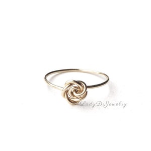 Gold Rose Ring -14K SOLID Gold Ring -Yellow Gold -Rose Flower Girl /Love /Girlfriend Gift /Bridesmaids /Wife Anniversary Present Mothers