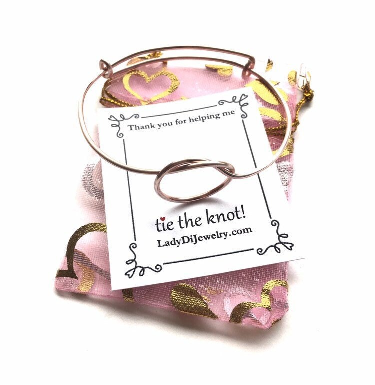 2/4/6 regali da damigella d'onore abiti da damigella d'onore per le donne Will You be My Bridesmaids Proposta Box Regali di nozze Tie the Knot Collana d'argento Bridal Shower Gift Abiti da