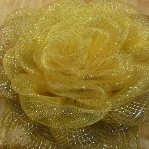 Beautiful  Newly Made Deco Mesh rose wreath, yellow Deco Mesh rose wreath