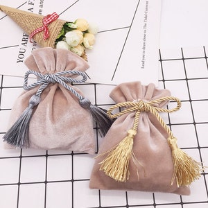 Soft Velvet tassels pouch bag, storage pouch, gift pouch, merchandise bag--XY008