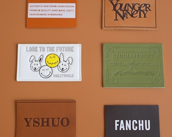 Etichette personalizzate in pelle conciata al vegetale con rilievo – Targhette personalizzate per il tuo marchio nel settore dell'artigianato