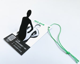 100pcs Custom Variable tarjeta de silueta estéreo Etiquetas de ropa Tarjeta de promoción de la empresa, diseños únicos, forma novedosa, alta gama personalizada-NHMP003