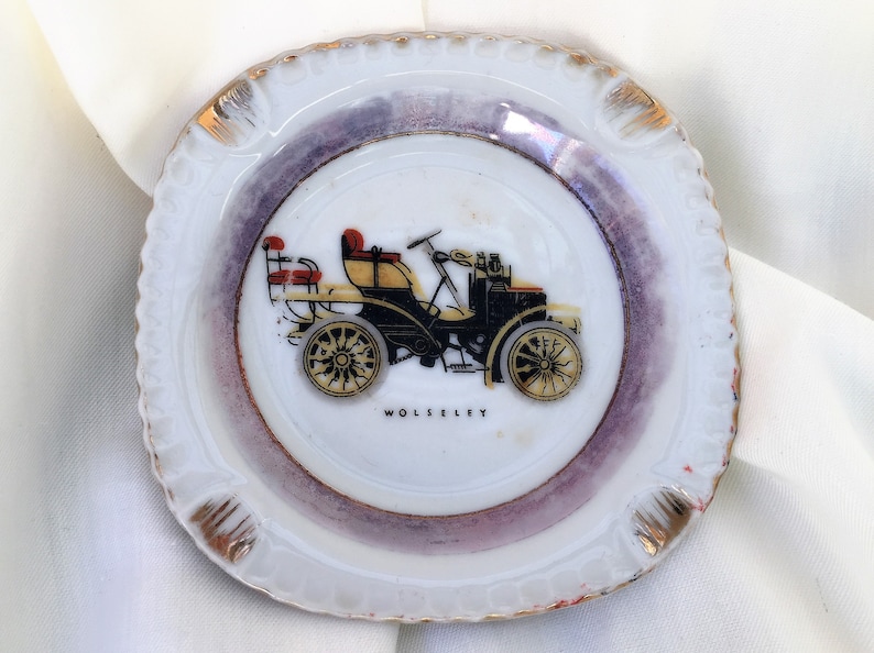 Wolseley Old Automobil Pattern Vintage Gold Trimmed Japanese Porcelain Ash Tray VCH0342