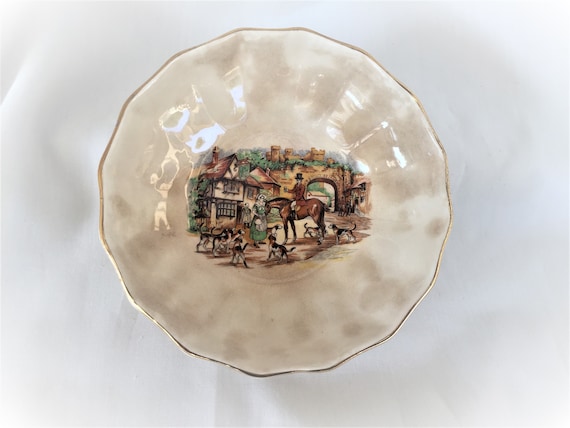 Lancaster & Sandland Hanley Trinket Dish Dish | Old English Village Scene