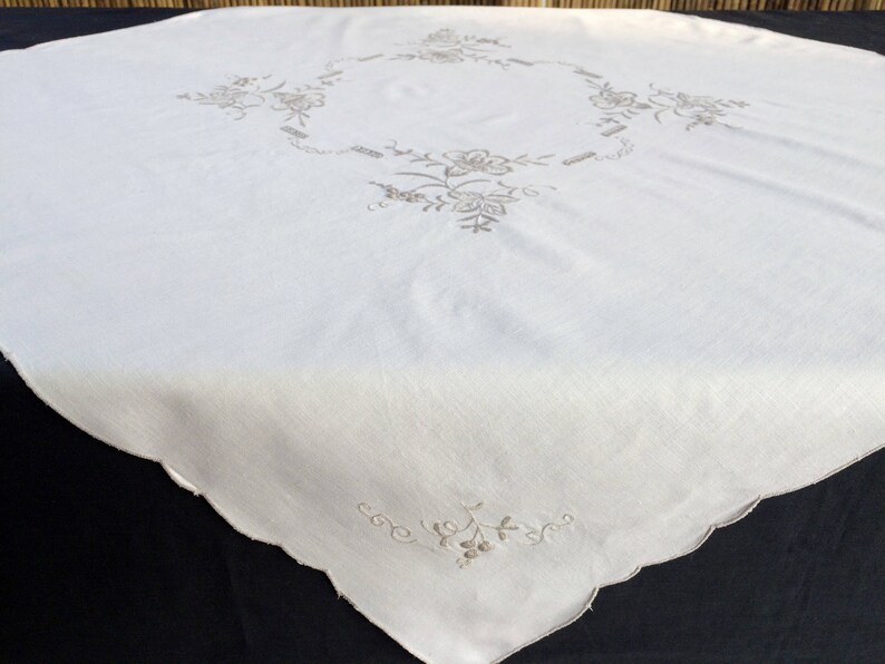 Small Square Tablecloth Ajour Openwork Embroidered Vintage Image 0