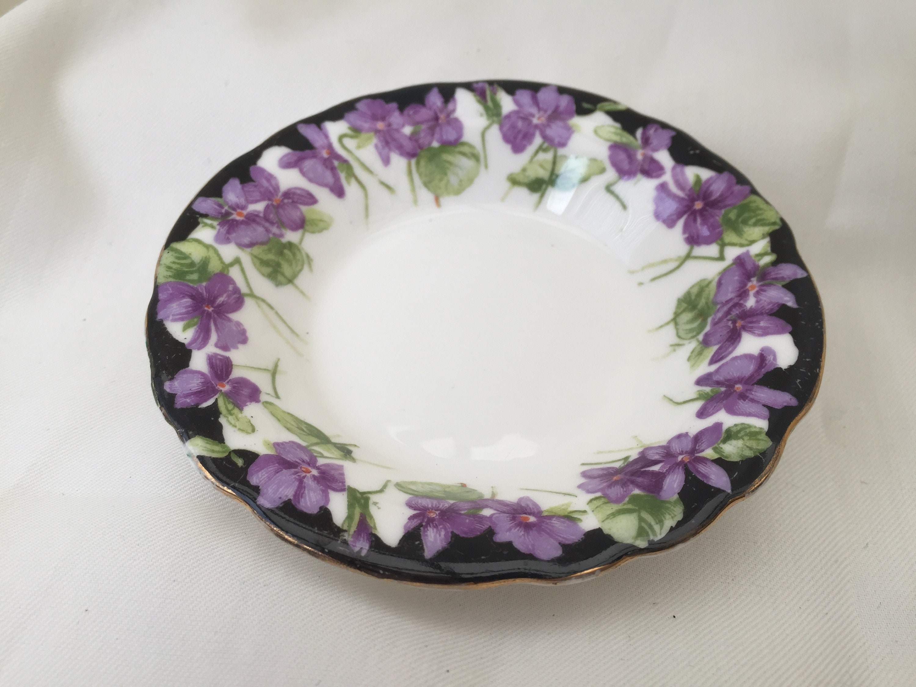 Vintage Royal Doulton Hand Painted Violets Pin Dish/butter Dish No
