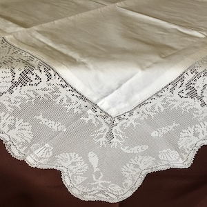 Mary Card &quot;SEASIDE (AQUARIUM) CLOTH&quot; Crochet Lace and Linen Vintage Tablecloth English Chart No 59