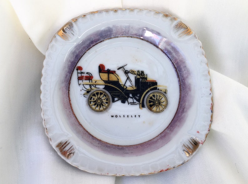 Wolseley Old Automobil Pattern Vintage Gold Trimmed Japanese Porcelain Ash Tray VCH0342