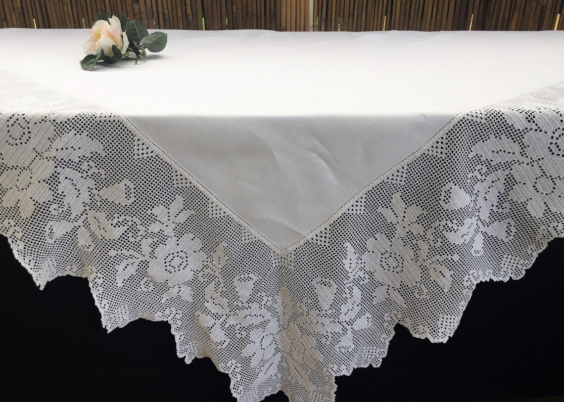 Vintage Irish Lace and Linen Tablecloth. Ivory Linen Etsy