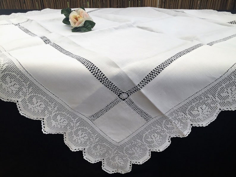 Vintage Irish Lace and Linen Tablecloth. White Linen Etsy
