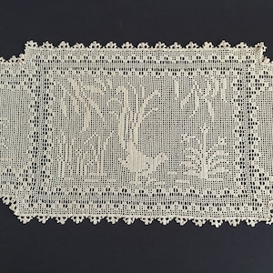 Mary Card Designed &quot;Lyrebirds&quot; Table Runner (Chart No 86 - Late 1930s) Extremely Rare
