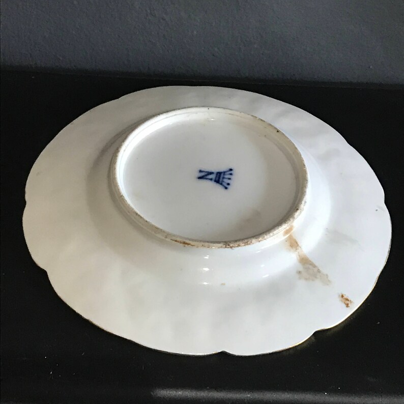 Placa de gabinete de porcelana armial de Capo antiguo Di | Etsy