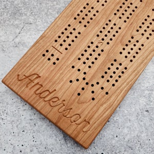 Planche de cribbage personnalisée Cherry 3 pistes, cadeaux pour papa, cadeau fête des pères