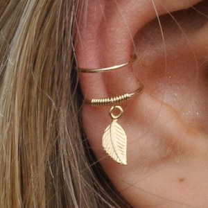 Ear Cuff kein Piercing benötigt Blatt Charm, Cuff Ohrring Gold