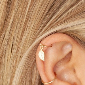 Gold Cartilage Hoop with Charm, Helix Piercing in Gold Filled 14Kt