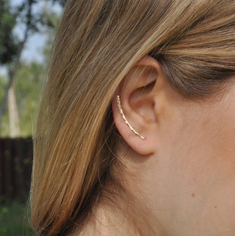 Klimmer oorbellen goud of zilver, oorcrawler goud, gebogen staafoorbel, gouden oorpin afbeelding 2