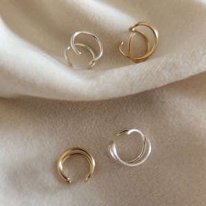 Mismatched Earrings Cuffs, Minimalistic Ear Cuff, Double Piercing Imitation, No Piercing Ear Cartilage Earring, Ear Wrap