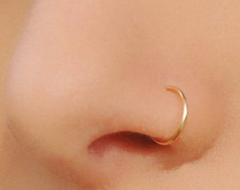 Tiny Fake Nose Ring No Piercing Needed, Faux Nose Piercing, Nose Cuff, Clip on Nose Ring