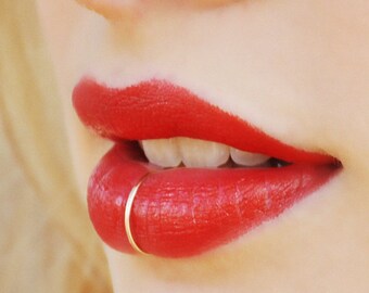 Unique Gifts, Gifts For Her, Fake Lip Ring, Body Jewelry, Faux Lip Piercing, Clip on Earring