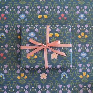 Carta da regalo floreale a doppia faccia – Carta da regalo botanica in stile cottagecore immagine 4