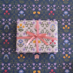 Double Sided Floral Wrapping Paper – Cottagecore Botanical Gift Wrap
