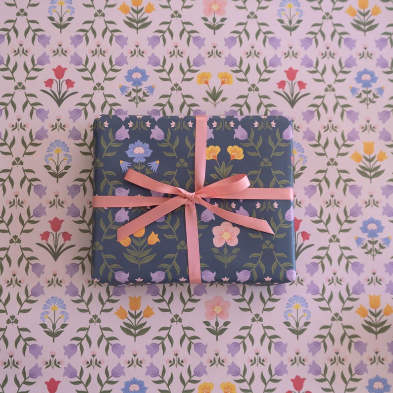 Carta da regalo floreale a doppia faccia – Carta da regalo botanica in stile cottagecore immagine 3