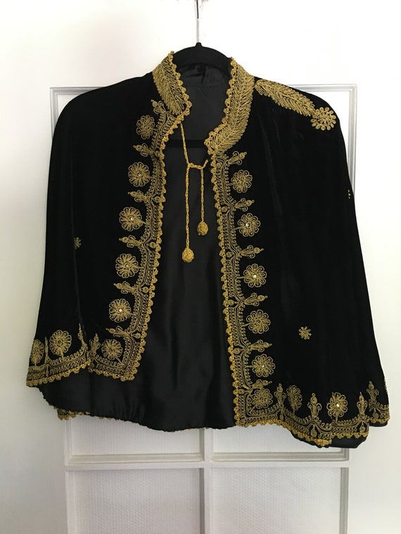 1 OWNER** Mint** Rare Turkish Ceremonial Cape Hat