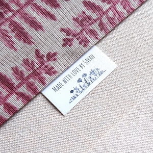 50 mm x 25 mm Öko-Baumwollstoff in mit Liebe handgenähte Etiketten - Laub - Nähen, Basteln, nähen, stricken, Taschen, Hüte