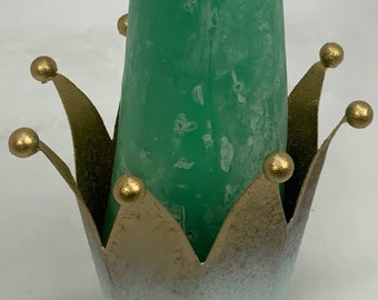 Beeswax candle, 12 cm, plus candle holder "Crown"