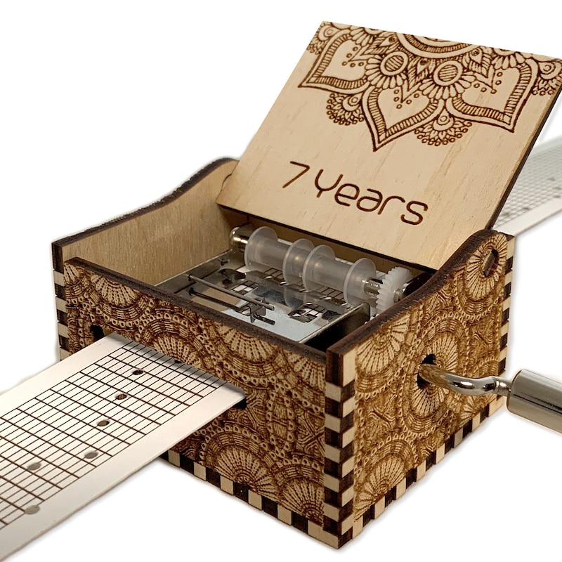 Paper strip music box - Etsy.de