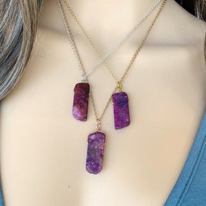 NATURAL LEPIDOLITE NECKLACE - Raw Lepidolite Necklace - Healing Crystal Necklace - Pendant Necklace - Gemstone Necklace - Lepidolite Jewelry
