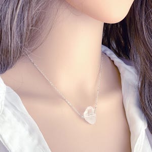 RAW CLEAR QUARTZ Necklace, Tiny Gemstone Jewelry Gold Chain Stone Pendant, Clear Quartz Birthstone Gift, Simple Layering Necklace for Her