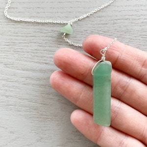 Aventurine Necklace Silver or Gold Lariat Crystal Necklace, Green Gemstone Necklace, Layering Necklace, Green Crystal Pendant, Healing Stone