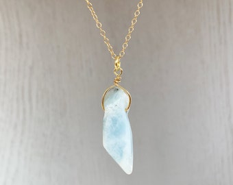 RAW Aquamarine Pendant Blue Gemstone Necklace,  Aquamarine Crystal Pendant Necklace, Boho Beach Necklace, March Birthstone Necklace for Her