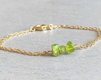 Peridot Crystal Stacking Bracelet Gold or Silver Peridot Jewelry, August Birthstone Bracelet, Thoughtful Gift for Wife, Mom Gifts for Women