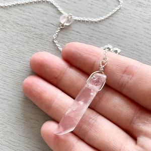 Raw Rose Quartz Necklace for Women, Pink Crystal Pendant Y Necklace Lariat Love Stone Necklace Gift for Girlfriend, Wife for Valentines Day