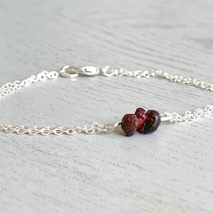 Garnet Bracelet Silver, Gold Garnet Jewelry, Real Garnet Crystal Bracelet, January Birthstone Bracelet Red Gemstone Bracelet, Birthday Gifts