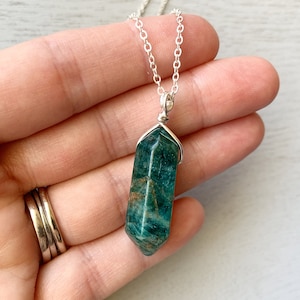 Apatite Necklace Silver or Gold Double Point Stone Raw Blue Crystal Necklace, X Small Apatite Pendant, Blue Gemstone Necklace, Birthday Gift
