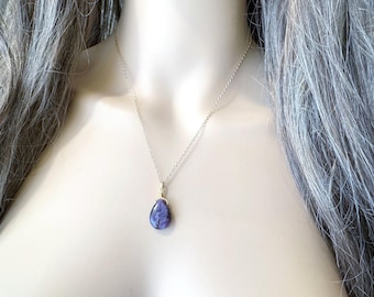 Collar de lepidolita de plata de ley, colgante de cristal de gema púrpura hecho a mano, joyería de lepidolita dorada, collares para mamás, regalos para madres primerizas