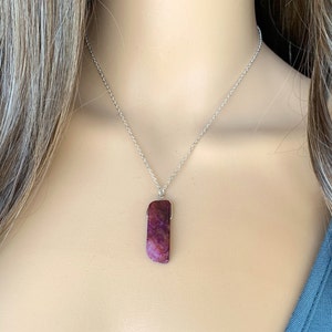 Raw Lepidolite Necklace, Raw Lepidolite Pendant, Healing Crystal Necklace, Healing Necklace, Real Lepidolite Stone, Purple Crystal Pendant