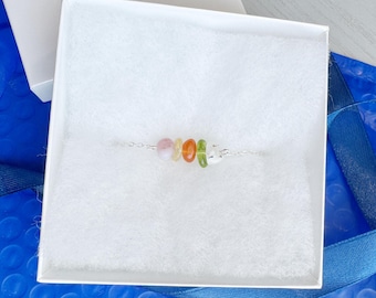Bracelet Signe du Cancer en argent, quartz rose, cornaline et pierre de lune. Cadeau d'anniversaire pour les Cancers. Bracelet en cristal du zodiaque. Bracelet astrologique doré.