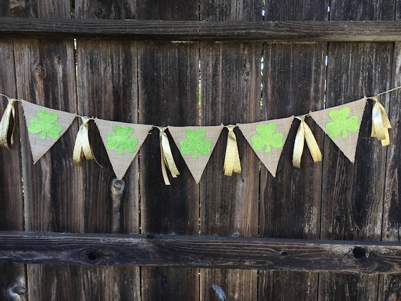 St Pats Banner,Saint Patricks Day,St Pats Garland,St Patricks Day,St Patricks Day Banner,St Pats Decor,Shamrock Banner,Irish Banner,Shamrock