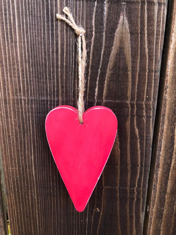 Hanging Heart,Red Heart,Wood Heart,Wooden Heart,Primitive,Heart,Shabby Chic,Love,Valentine's Day,Decor,Home Decor,Rustic,Anniversary