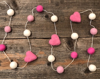 Valentine's Felt Garland,Felt Garland,Heart,Pom Balls,Felt Ball Garland,Valentine's Garland,Valentine's Decor,Pink and White,Wool