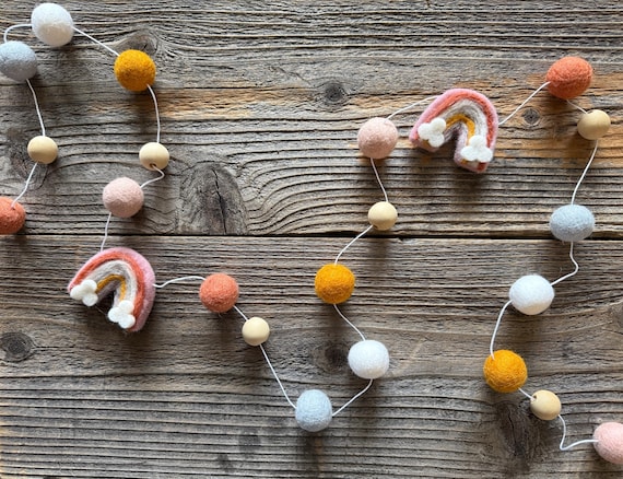 Boho Garland,Boho Felt Garland,Boho Decor,Felt Ball,Felt Ball Garland,Boho Rainbow Garland,Rainbow,Boho Banner,Boho Felt Banner,Boho Baby